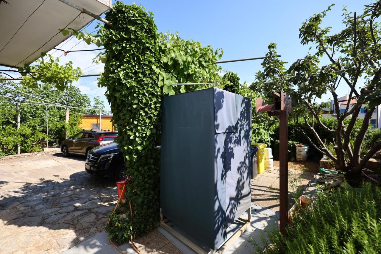 Apartments Pika Krk Town Zewnętrze zdjęcie