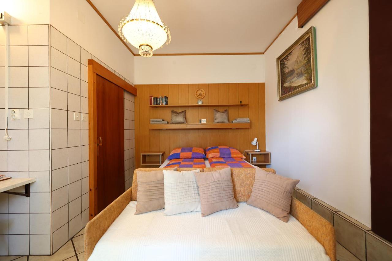 Apartments Pika Krk Town Zewnętrze zdjęcie