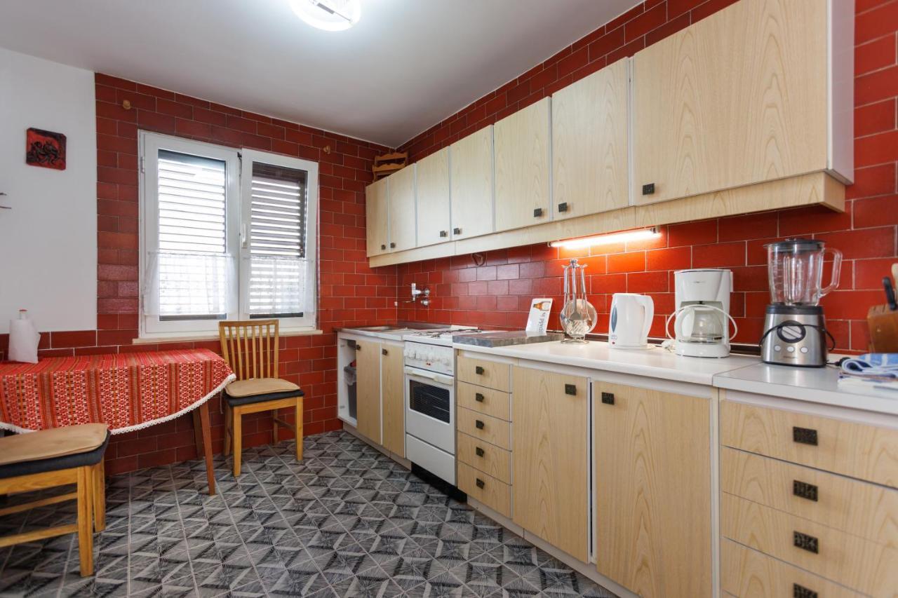 Apartments Pika Krk Town Zewnętrze zdjęcie
